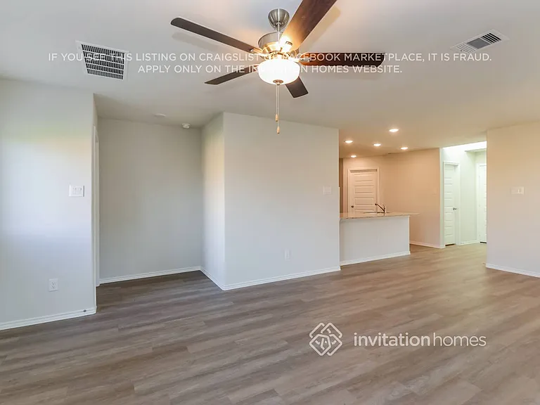 10727 Sunlit St — Photo 7