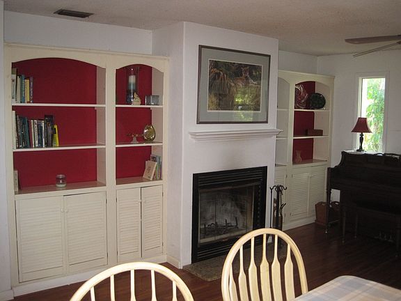 3rd image of 395 Coquina Ave
