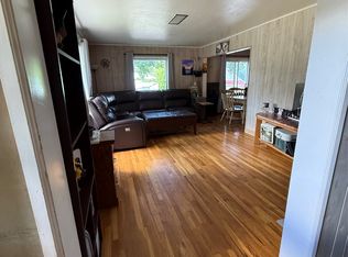 502 Pierce St, Plains, MT 59859