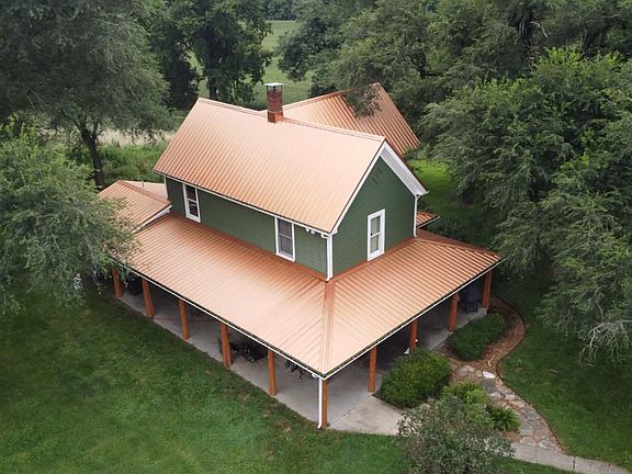 2nd image of 7388 Bear Creek Rd