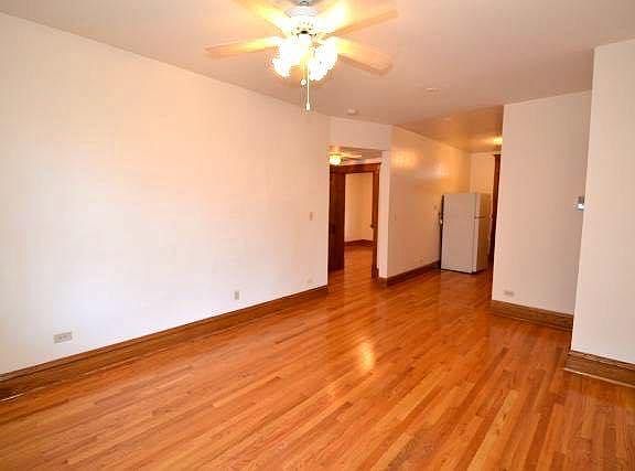 5th image of 3606 N Bosworth Ave #1