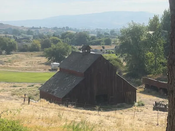 Nka Parish Rd, Selah, WA 98942