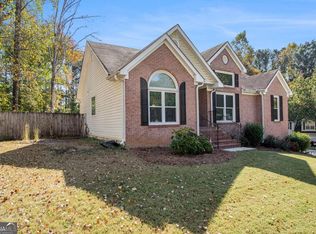 866 Simon Ive Dr, Lawrenceville, GA 30045