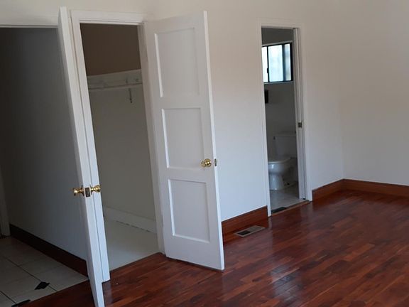 2nd image of 7877 Hillside St