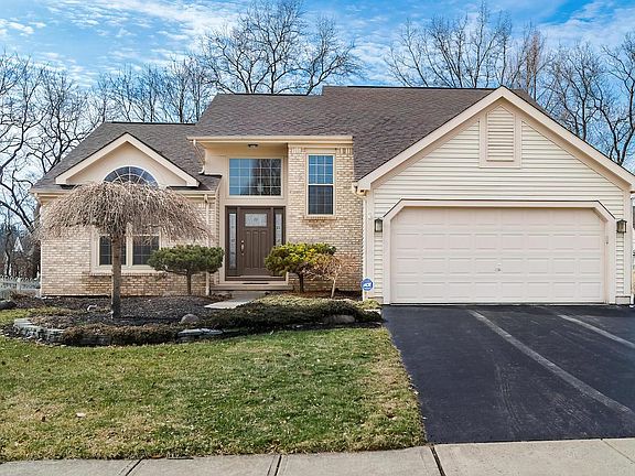 3rd image of 5061 Winter Creek Dr