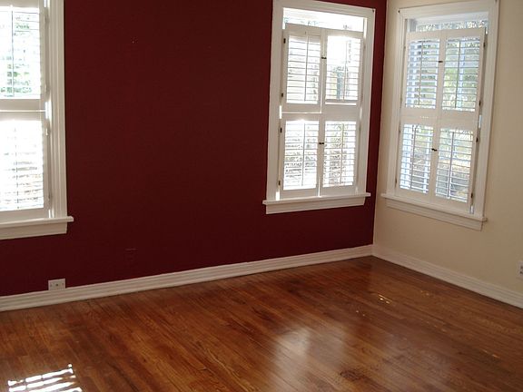4th image of 2210 Stanley Ave
