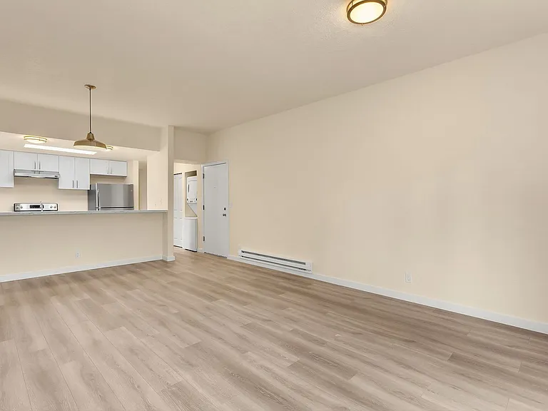 Linden Lofts — Photo 5