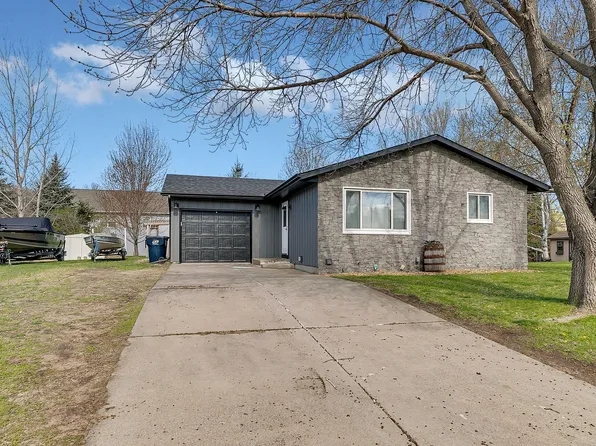 231 Crocus Ln, Monticello, MN 55362