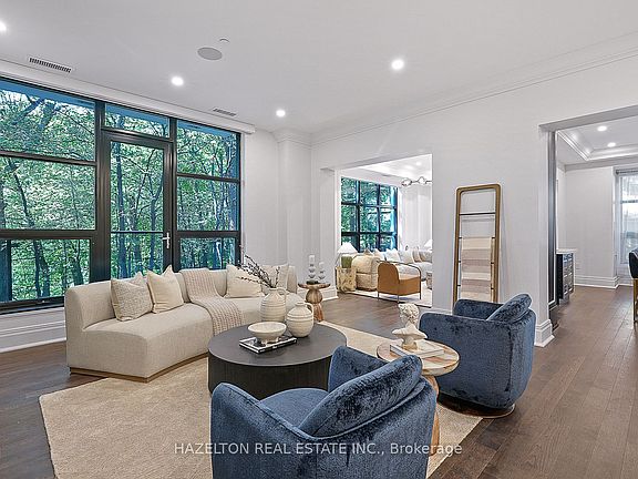 5th image of 200 Russell Hill Rd #303