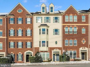 208 Mill Pond Rd #B, Frederick, MD 21701