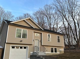 298 Norwich Rd, Plainfield, CT 06374