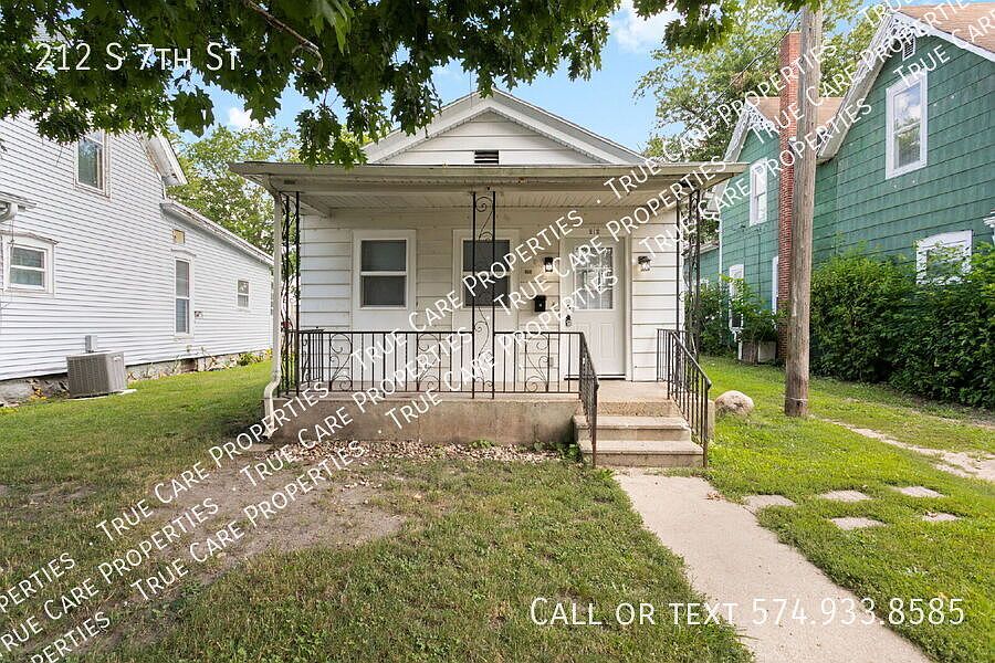1st image of 212 S 7th St