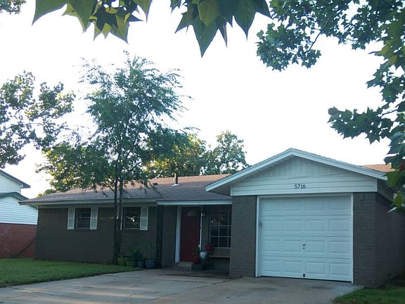 3rd image of 5716 NW Ash Ave