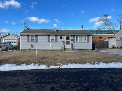 69 Michigan Ave, Warwick, RI, 02888