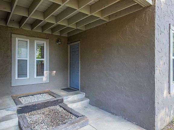 3rd image of 915 Quay Ave #915F