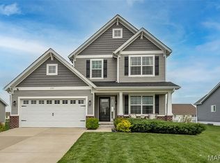 1737 Canopy Crest Cir, Swansea, IL 62226