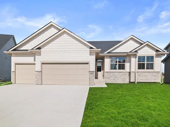 1245 SW 18th Ct, Grimes, IA 50111