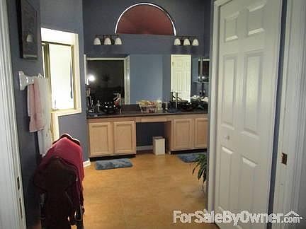 3rd image of 5689 Piper Glen Blvd