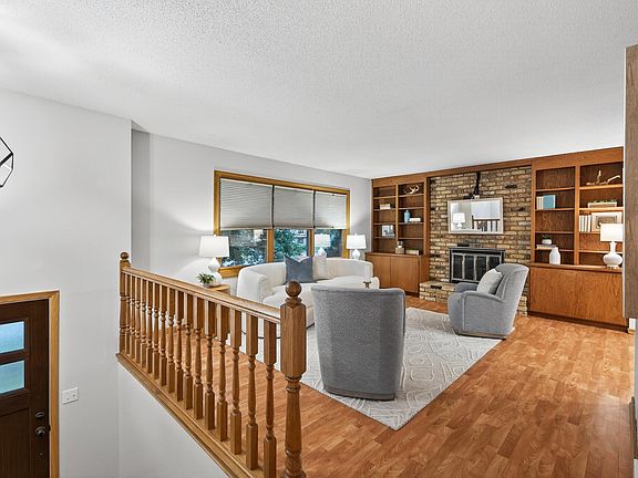 3rd image of 14728 Dory Ct