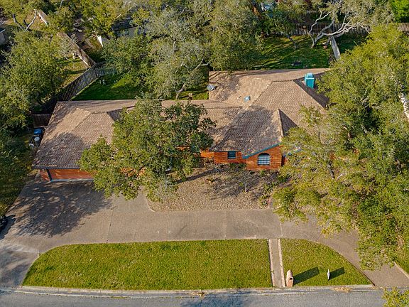 4th image of 3116 Traylor Blvd