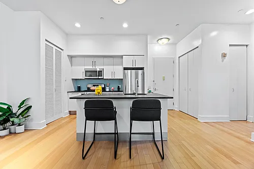 4 Beacon Way #211R Photo 1