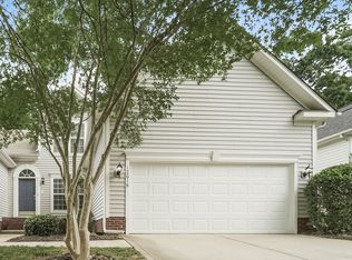 12018 Cheviott Hill Ln, Charlotte, NC 28213