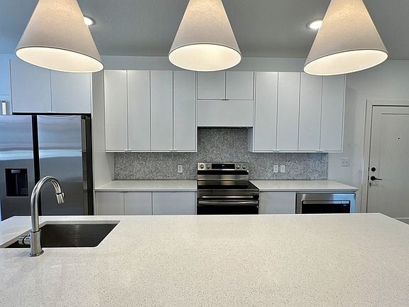 4th image of 6115 Nieman Rd #6113B