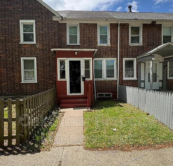 3081 Alabama Rd — Photo 2
