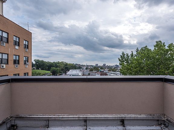 2nd image of 724 5th Ave APT 4D