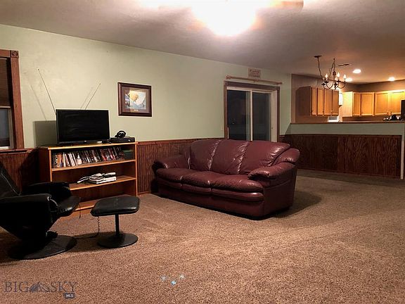 2nd image of 1112 W Central Ave