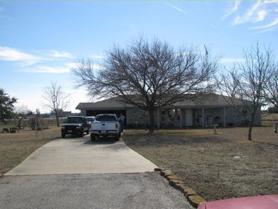 201 Hill Top Dr, Crawford, TX, 76638