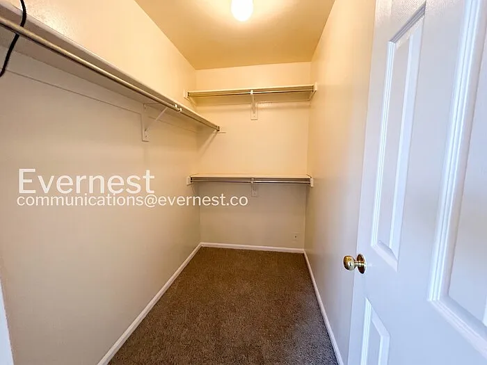 4512 Gunbarrel Dr — Photo 18