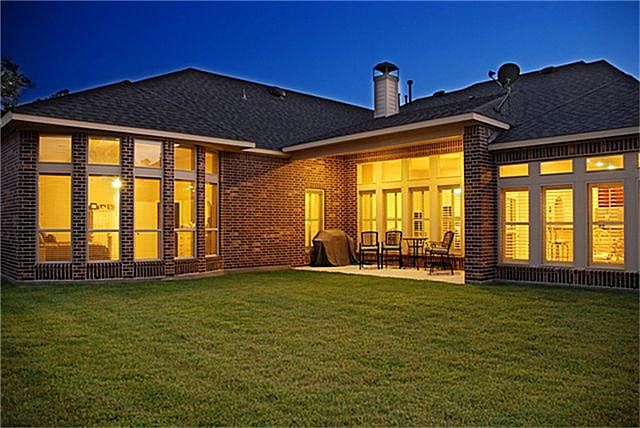 1st image of 16426 Sawyer Knoll Ln