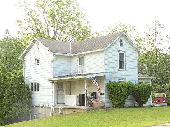 2nd image of 374 York Ave