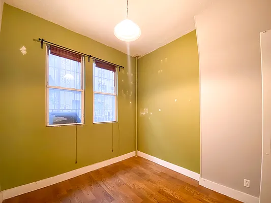 Rented by Nooklyn NYC LLC | media 23