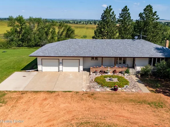 12811 30th St SW, Belfield, ND 58622