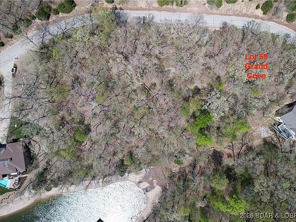 3rd image of 59 Grand Cove Rd