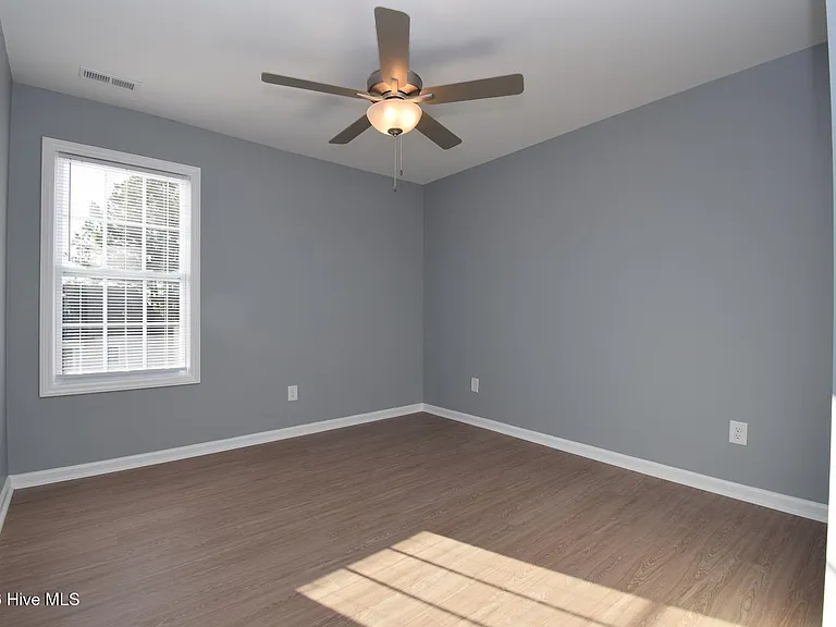 1227 Masters Ln #A — Photo 8