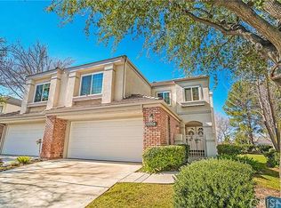 24438 Hampton Dr UNIT B, Santa Clarita, CA 91355