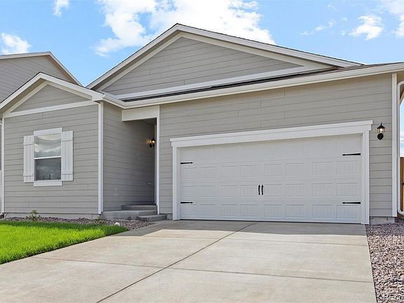2nd image of 1060 Gianna Avenue