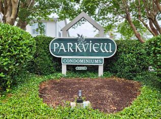 2200 W 2nd St #106-B, Gulf Shores, AL 36542