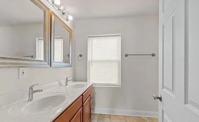 848 W Lombard St #1 — Photo 6