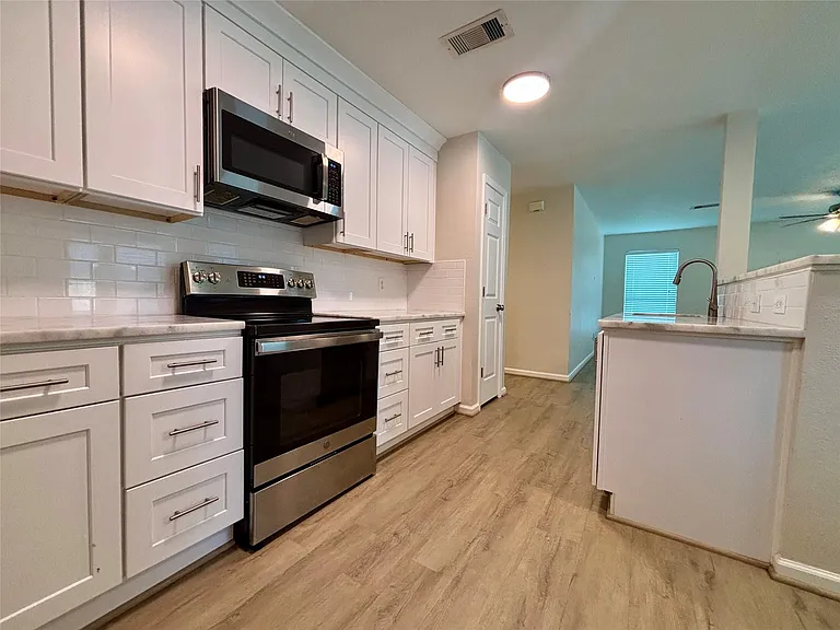 13019 Skyline Dr — Photo 10