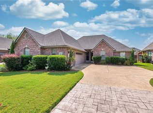 511 Toulouse Ct, Bossier City, LA 71111