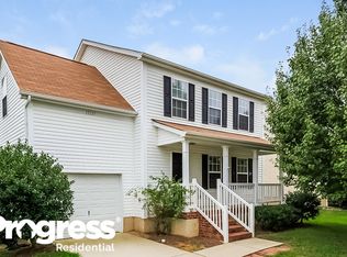 15135 Dehavilland Dr, Charlotte, NC 28278
