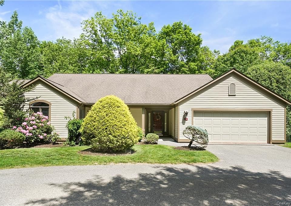 732 Heritage Hills, Somers, NY 10589 | Zillow