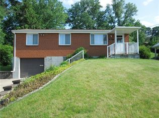 822 Garlow Blvd, Pittsburgh, PA 15239
