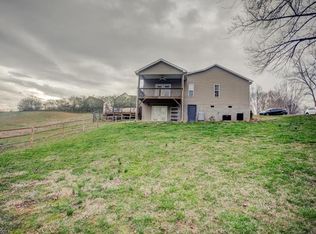 274 Morgan Rd, Candler, NC 28715
