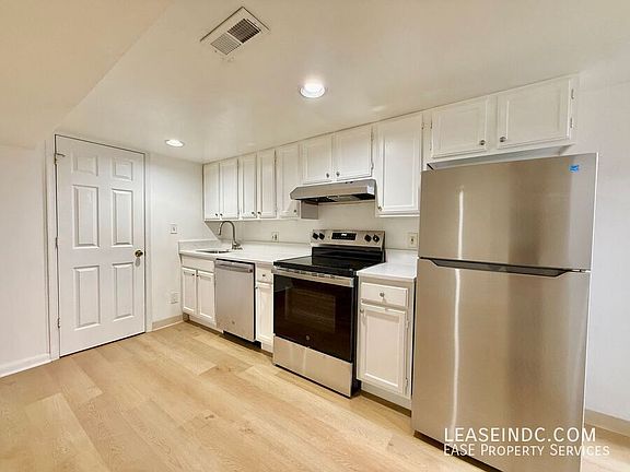 5th image of 29 T St NW APT B