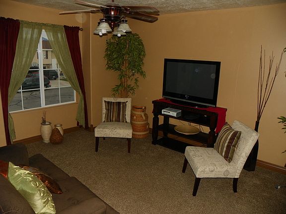 Upstairs Living Area